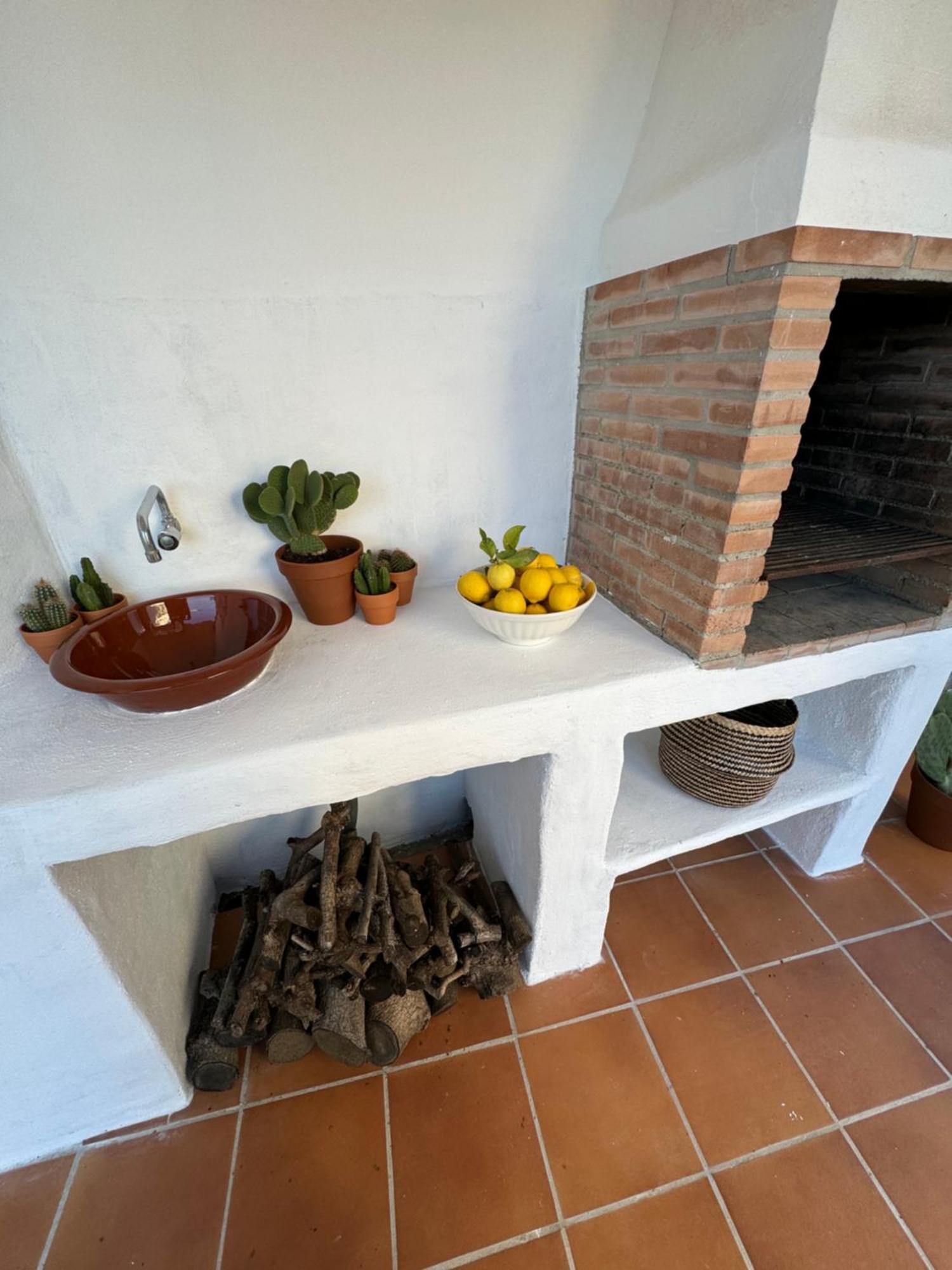 Villa En Frigiliana Con Piscina, Jacuzzi Y Espectaculares Vistas Экстерьер фото