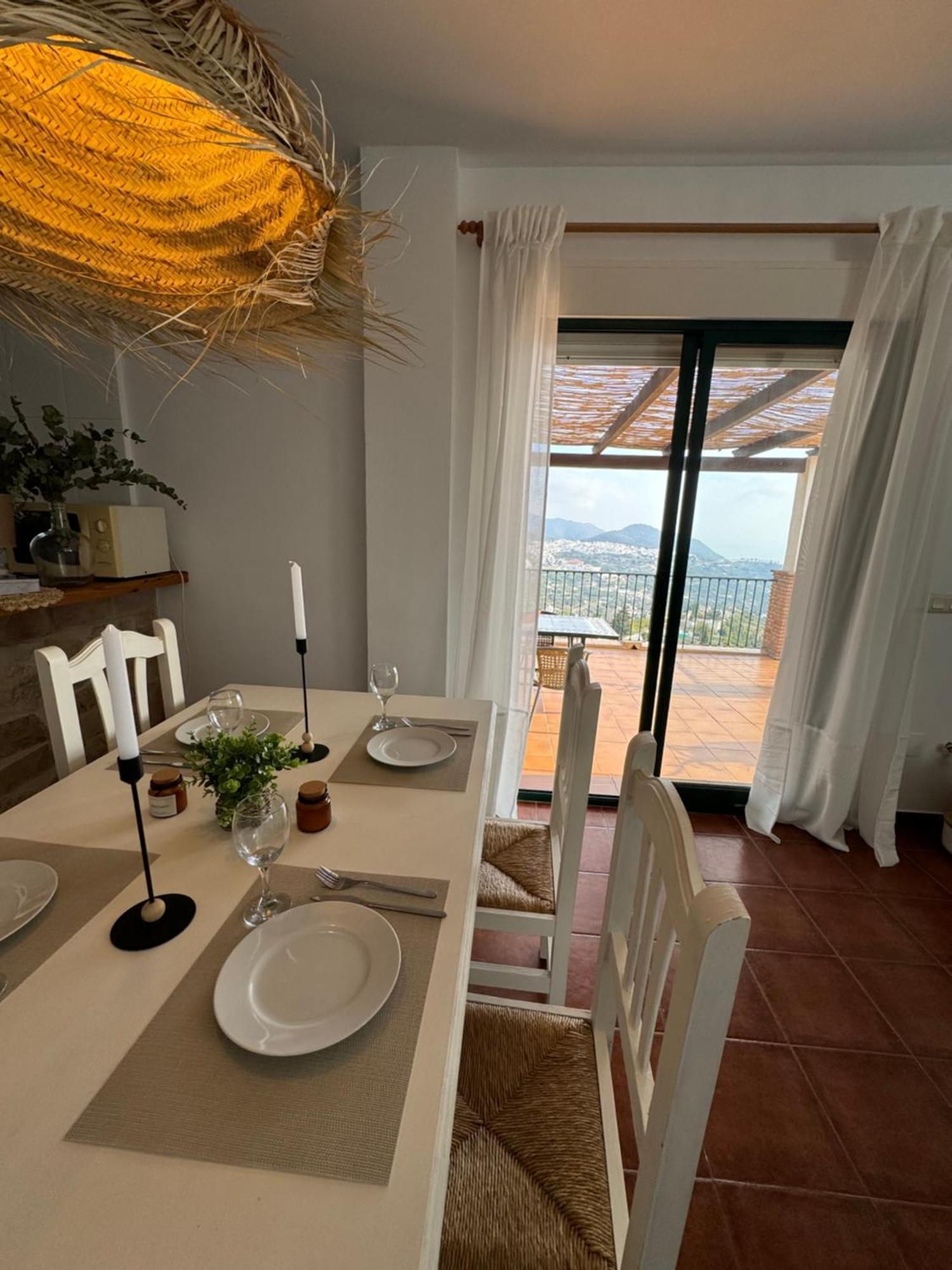 Villa En Frigiliana Con Piscina, Jacuzzi Y Espectaculares Vistas Экстерьер фото