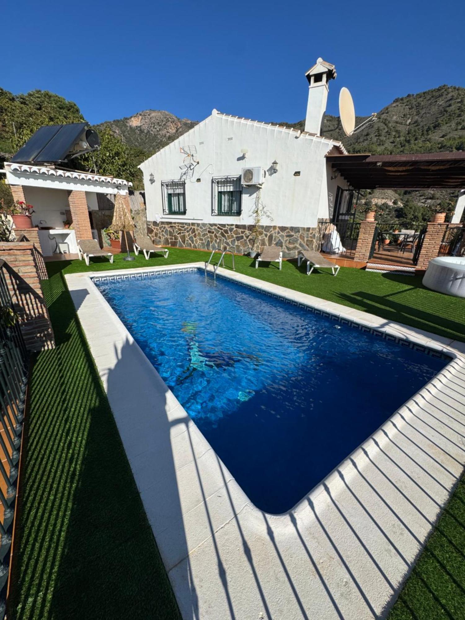 Villa En Frigiliana Con Piscina, Jacuzzi Y Espectaculares Vistas Экстерьер фото